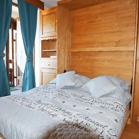 Apartment Renove Au Centre De Samoens, Avec Balcon, Parking Et Acces Bus A 150m - Fr-1-624-106 *
