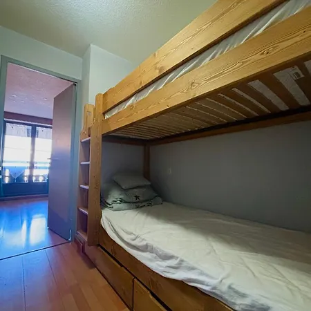 Appartement Rénové Au Centre Avec Balcon Et Parking - Fr-1-624-106